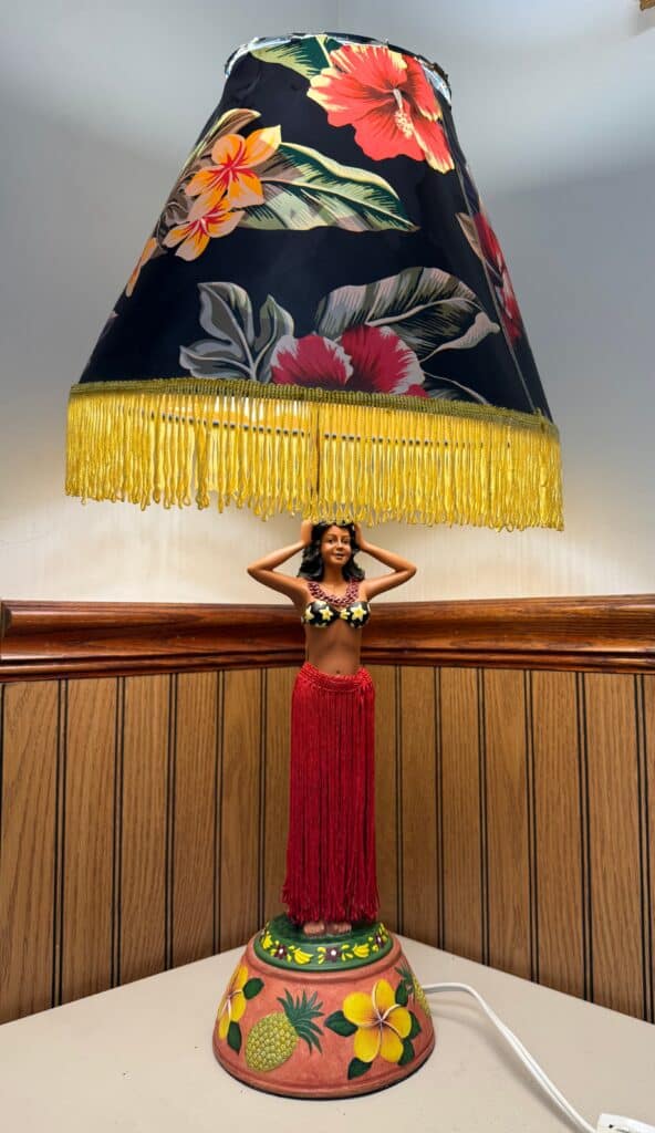 Antique Hula Lamp, Better Than a Hawaiian Vacation